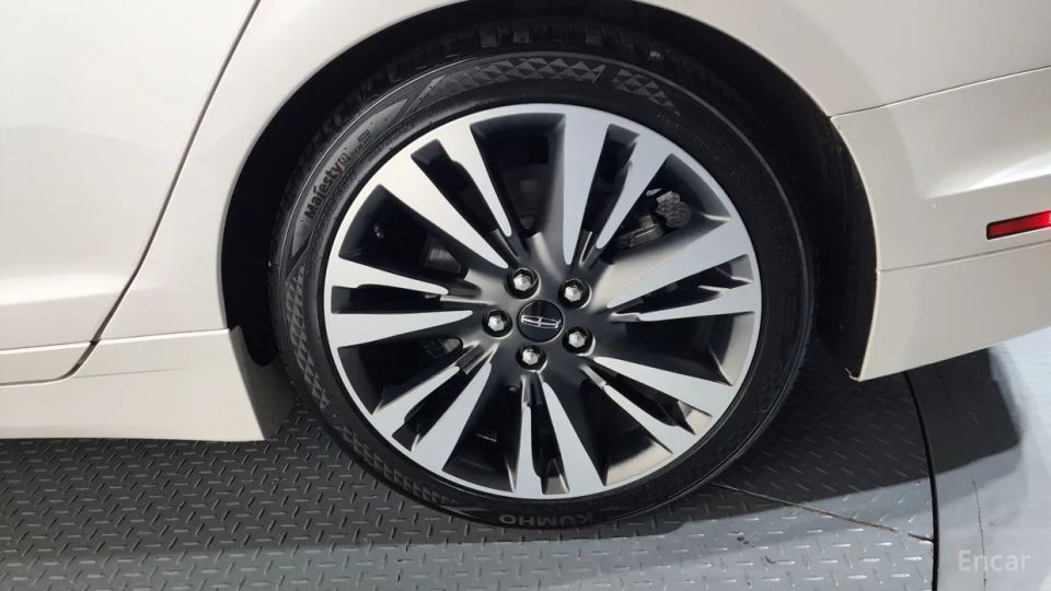 Lincoln MKZ