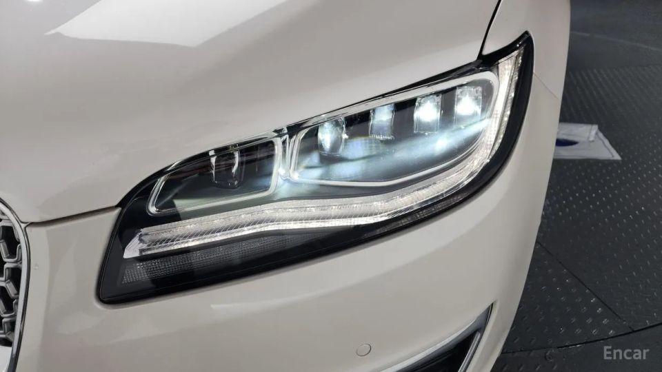 Lincoln MKZ