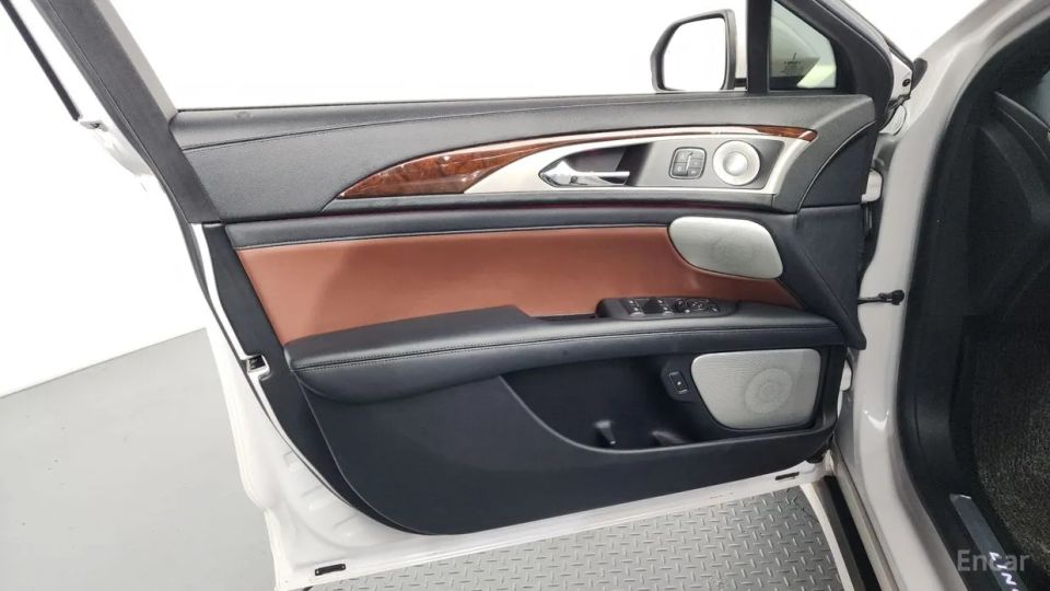 Lincoln MKZ