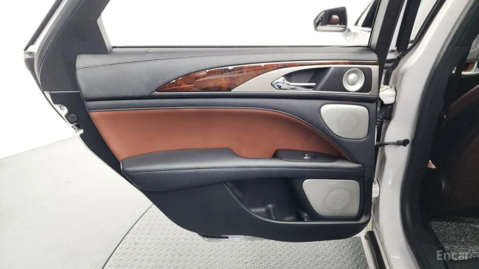 Lincoln MKZ