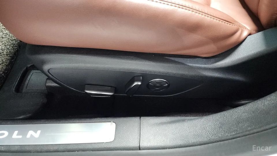 Lincoln MKZ