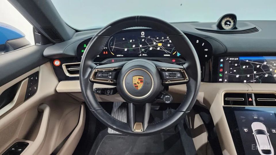 Porsche Taycan