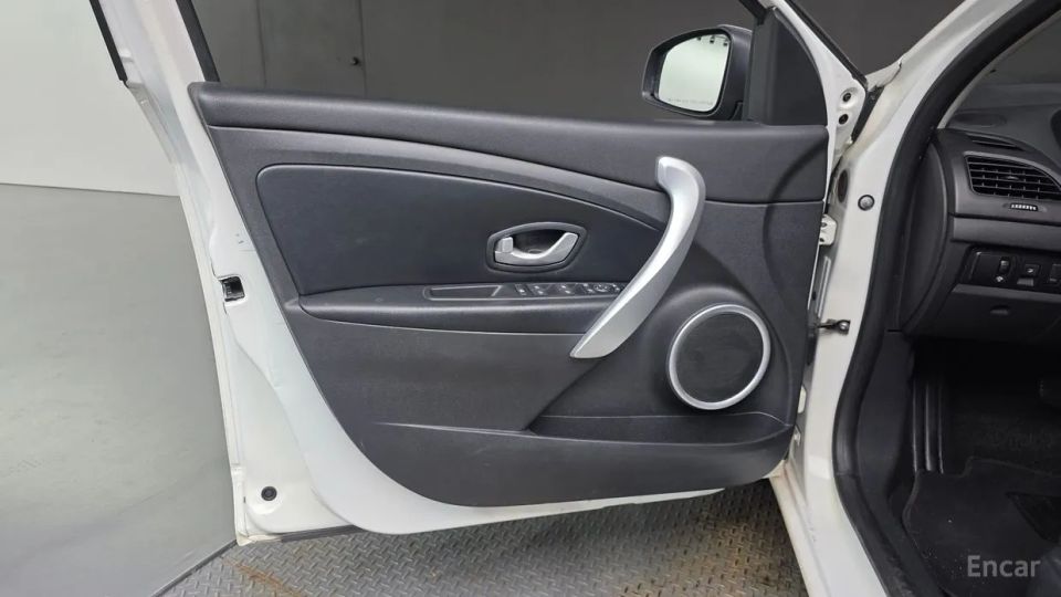 Renault-KoreaSamsung SM3