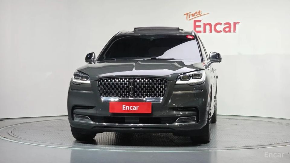 Lincoln Aviator
