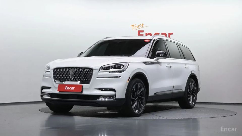 Lincoln Aviator