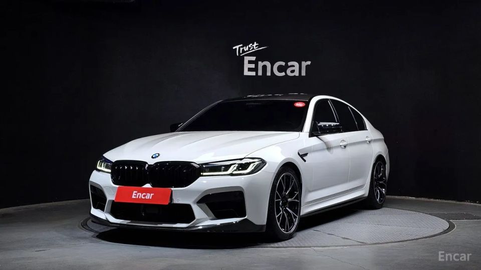 BMW M5