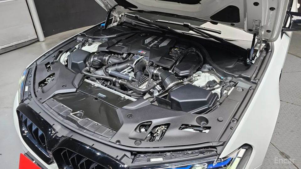 BMW M5
