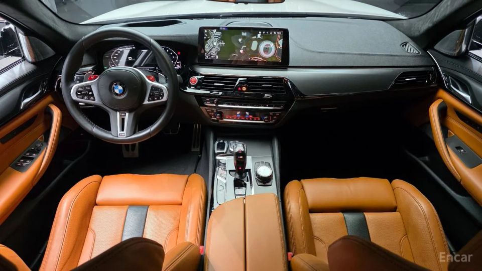 BMW M5