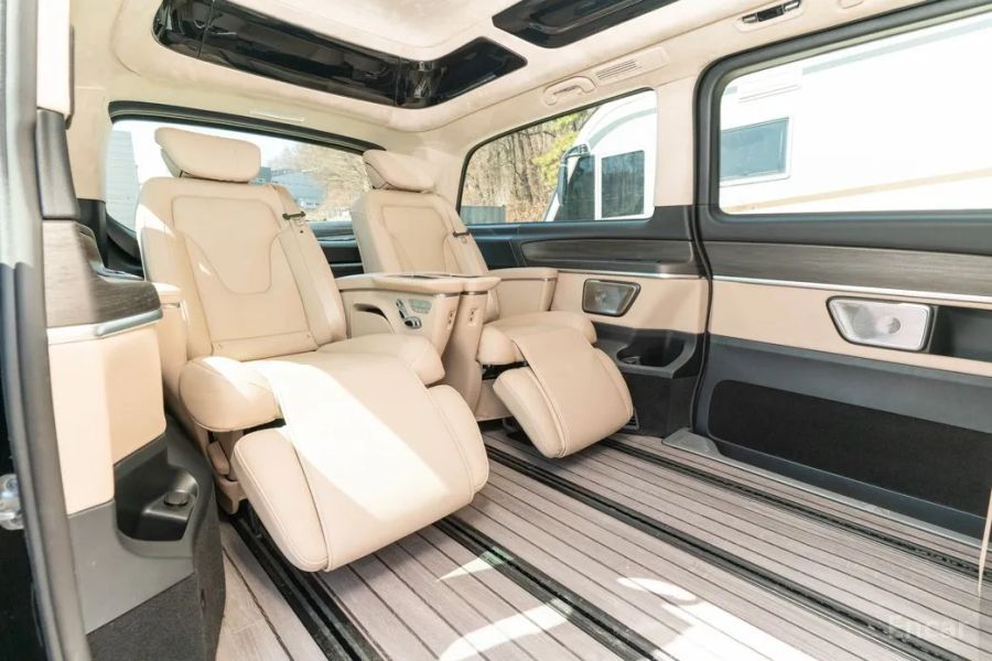 Mercedes-Benz V-Class