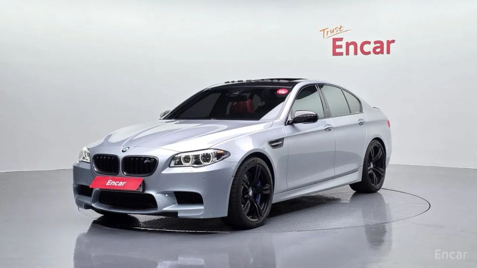 BMW M5
