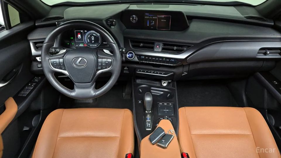 Lexus UX