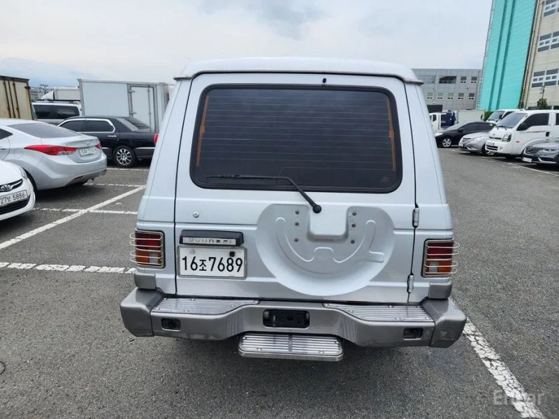Hyundai Galloper