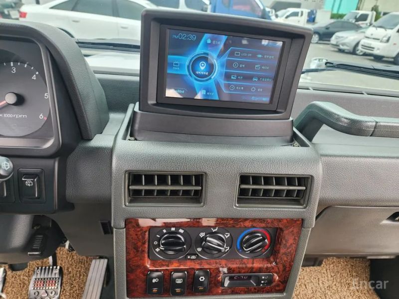 Hyundai Galloper