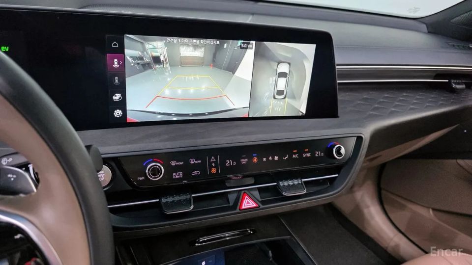 Kia K8