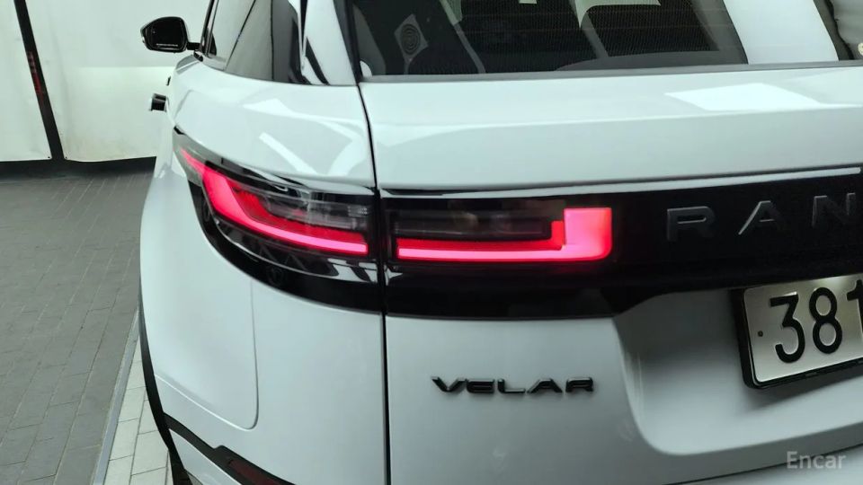 Land Rover Range Rover Velar
