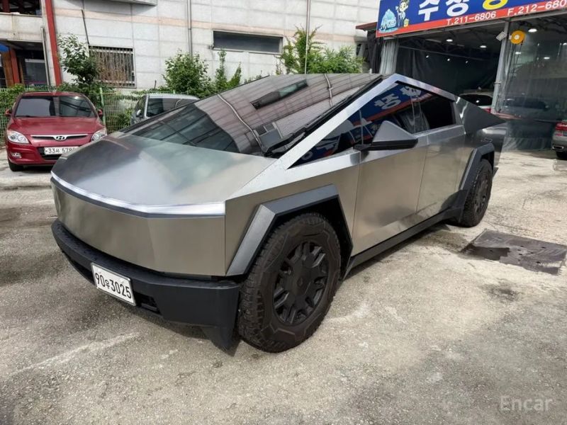 Tesla Cybertruck