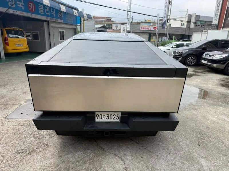 Tesla Cybertruck