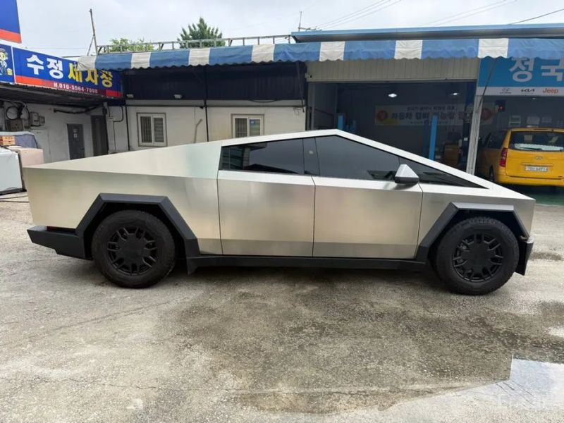 Tesla Cybertruck