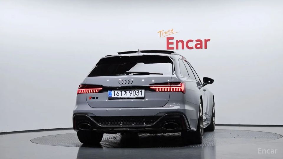 Audi RS6