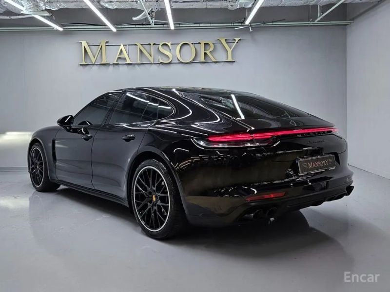 Porsche Panamera