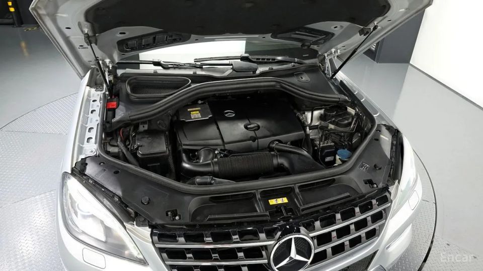 Mercedes-Benz M-class