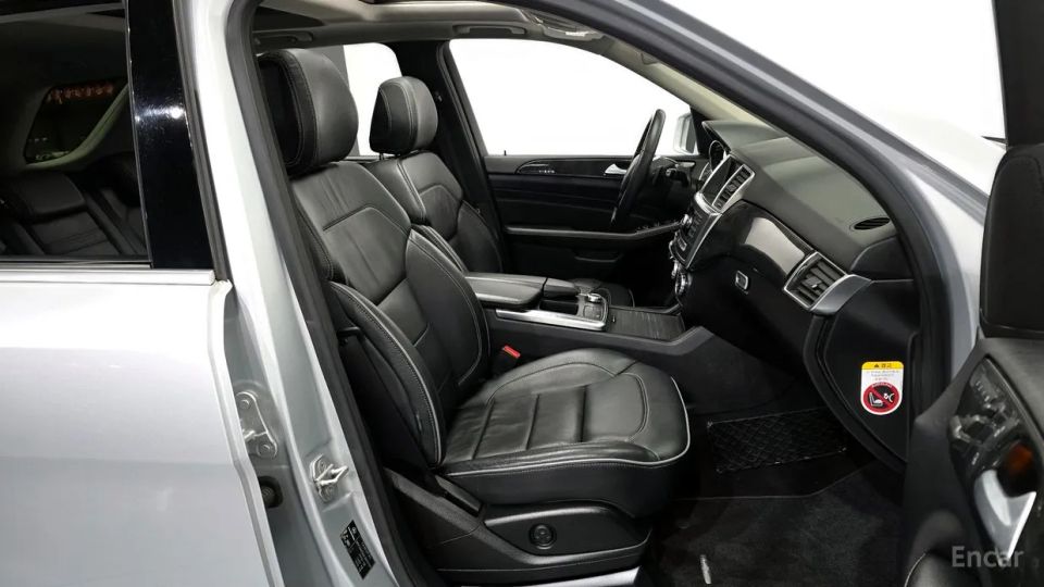 Mercedes-Benz M-class