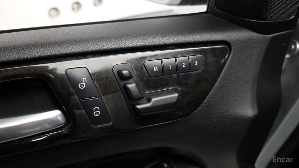 Mercedes-Benz M-class