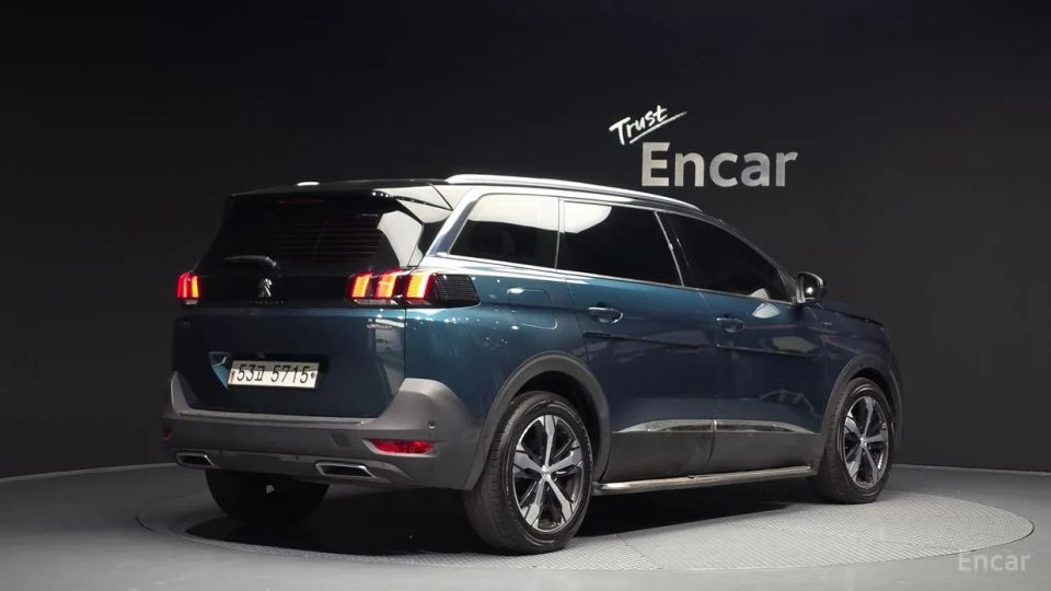 Peugeot 5008