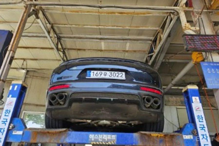 Porsche Panamera