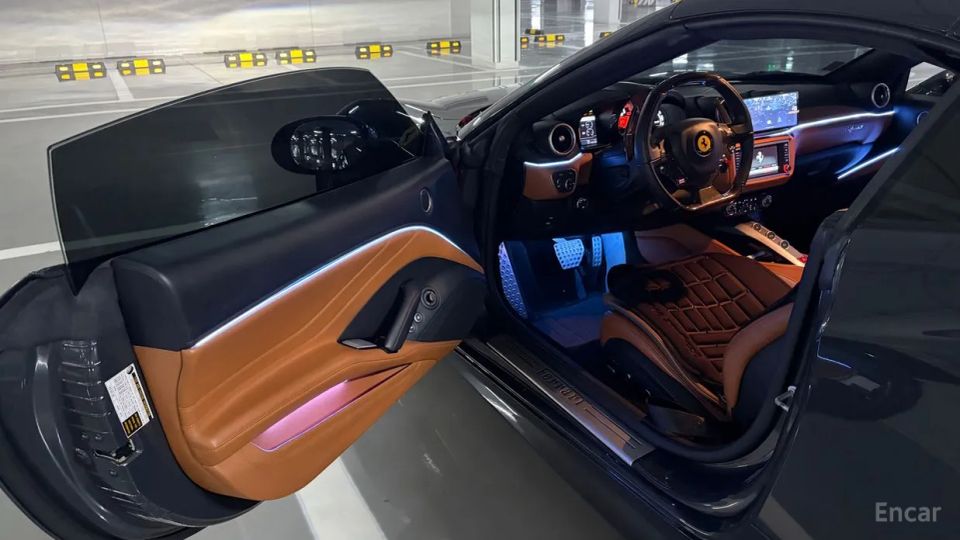 Ferrari California