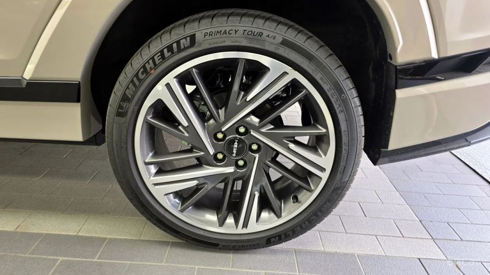 KG_Mobility_Ssangyong Actyon