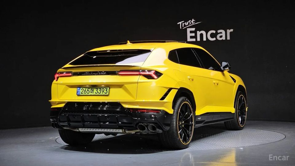 Lamborghini urus