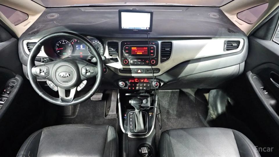 Kia Carens