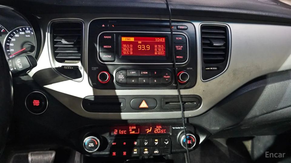 Kia Carens
