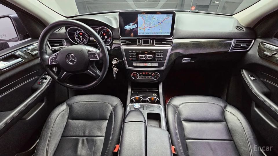 Mercedes-Benz M-class