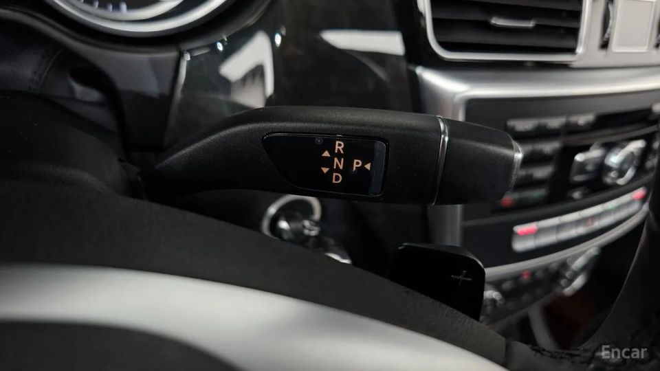 Mercedes-Benz M-class