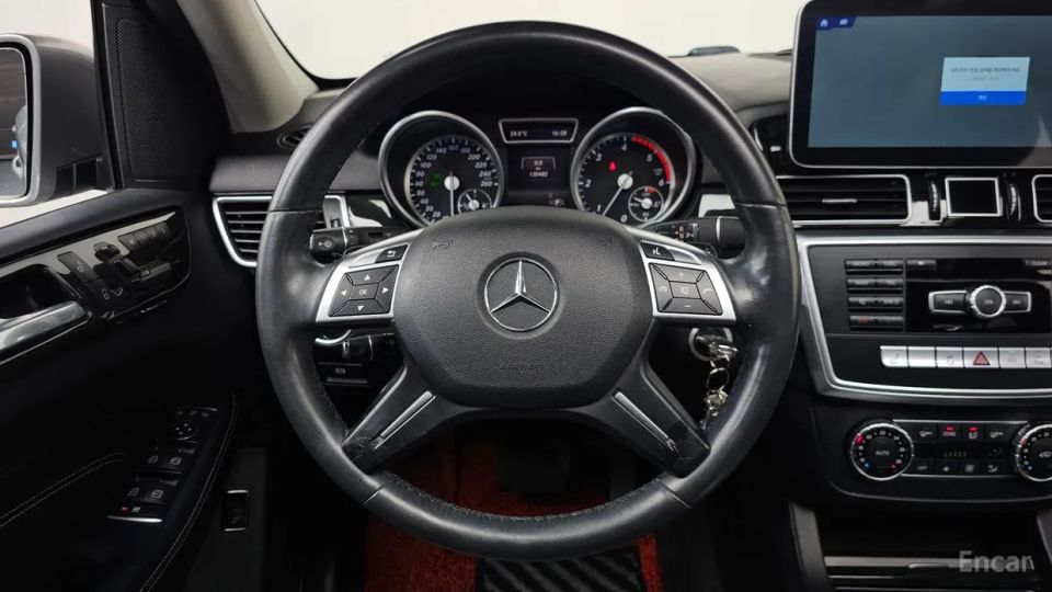 Mercedes-Benz M-class