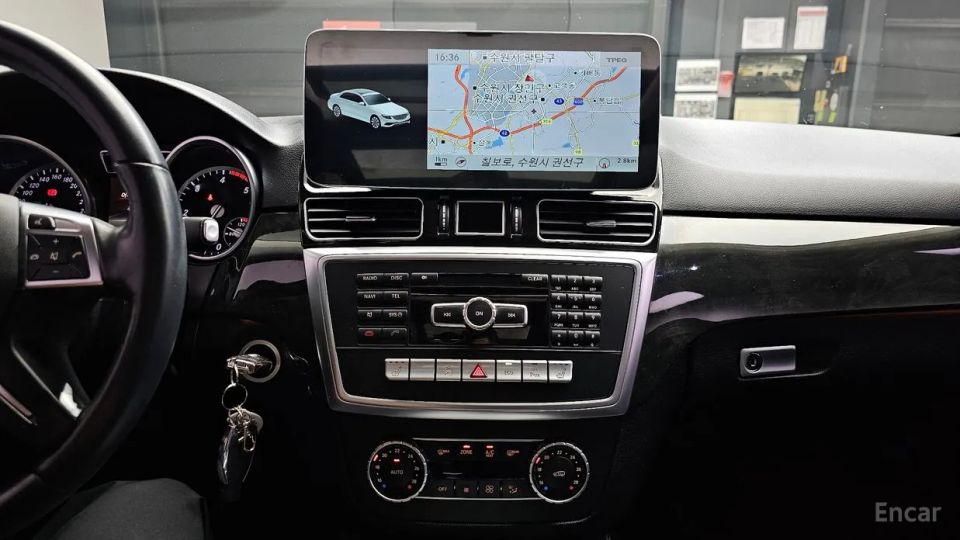 Mercedes-Benz M-class