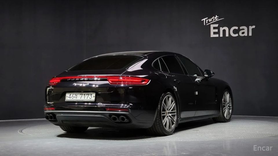 Porsche Panamera