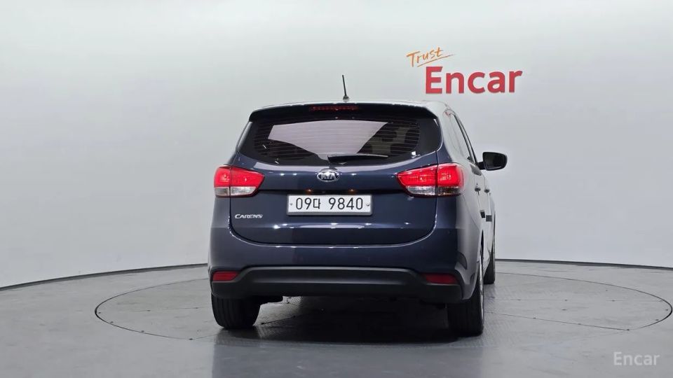 Kia Carens