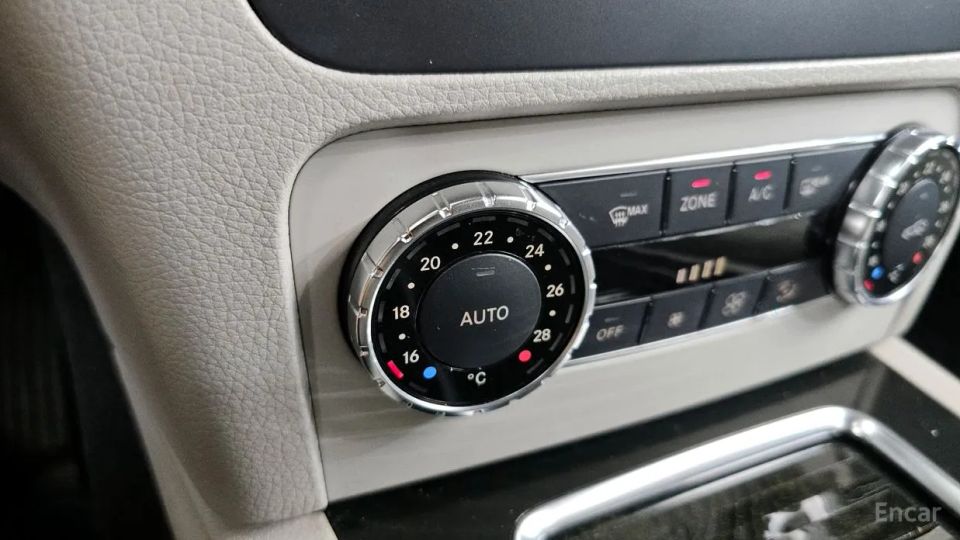 Mercedes-Benz GLK-Class