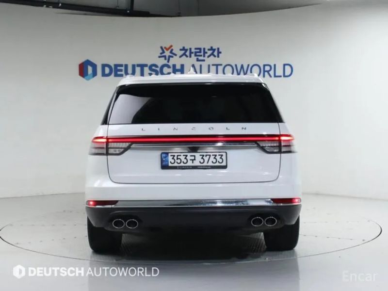 Lincoln Aviator