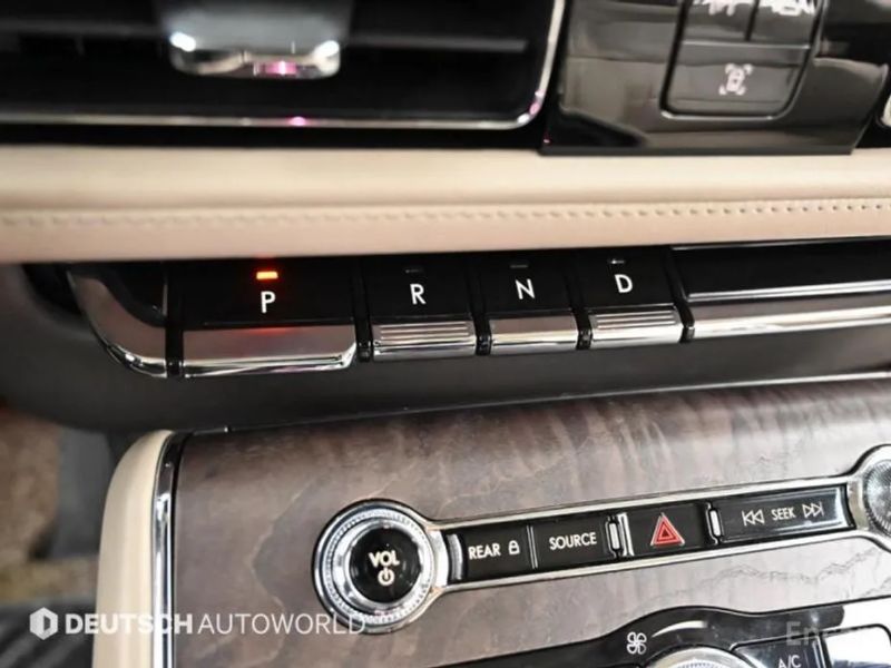 Lincoln Aviator