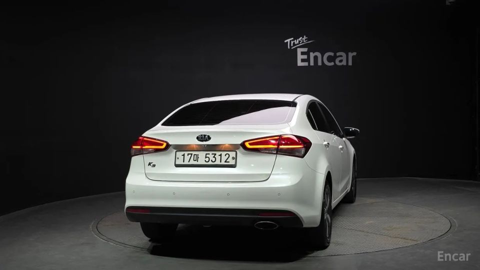 Kia K3