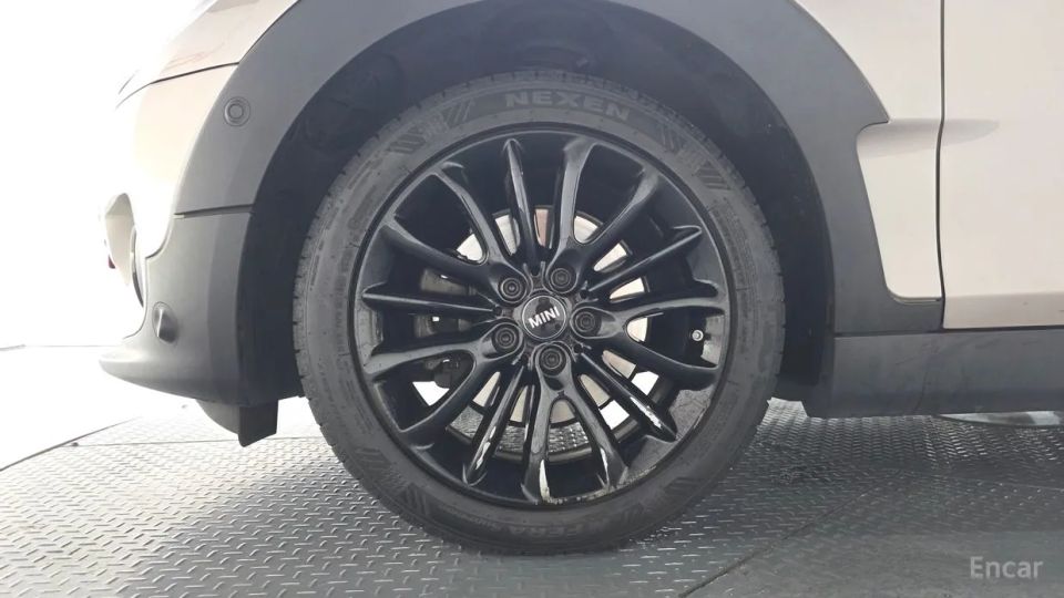 Mini clubman