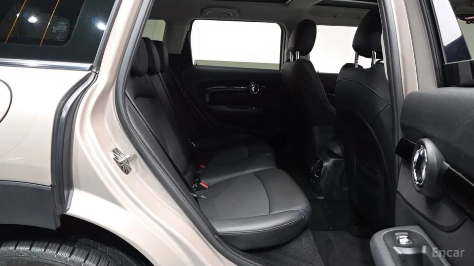 Mini clubman