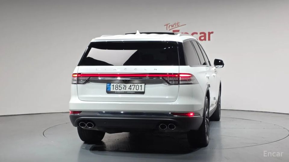 Lincoln Aviator