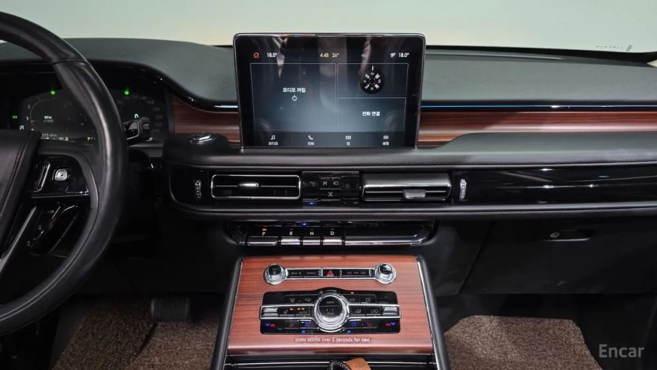 Lincoln Aviator