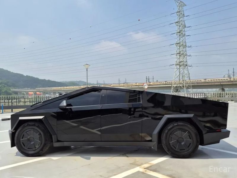 Tesla Cybertruck
