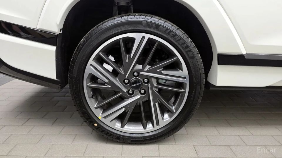 KG_Mobility_Ssangyong Actyon
